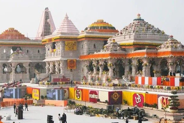 Varanasi Ayodhya Prayagraj Tour Package